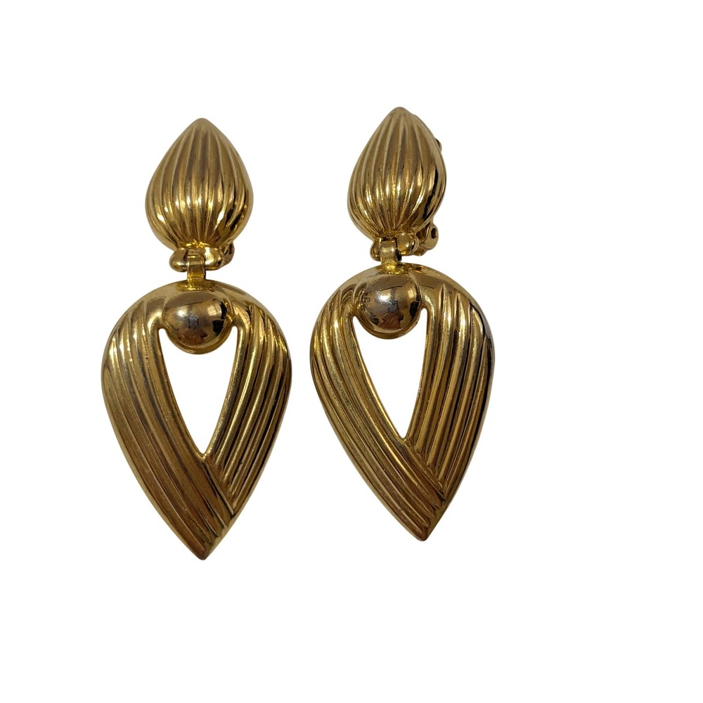 Vintage Gold Tone Ribbed Teardrop Clip On Earrings Statement Dangle 1980s